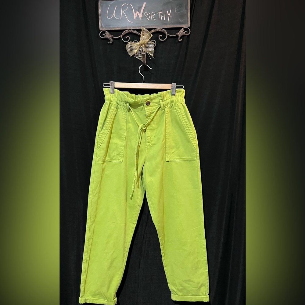 Max European Lime Green Cargo Pants | Mom Rise Cuffed | EU 38